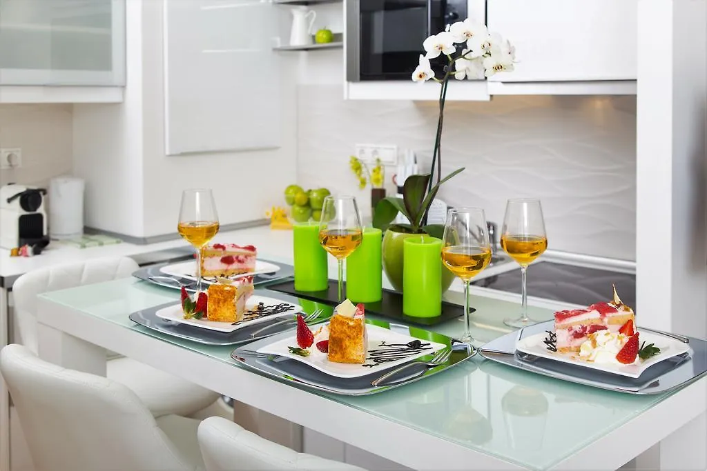 Apartment Makes You Happy Budapest